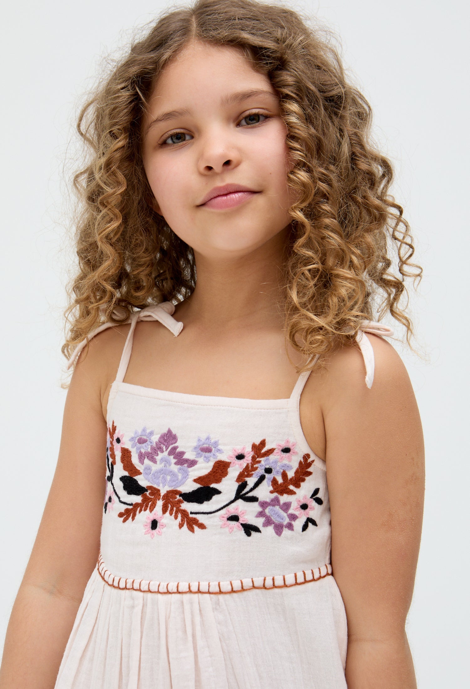 Kids Furla Smocked Panel Embroidered floral Dress In Cream - image 4
