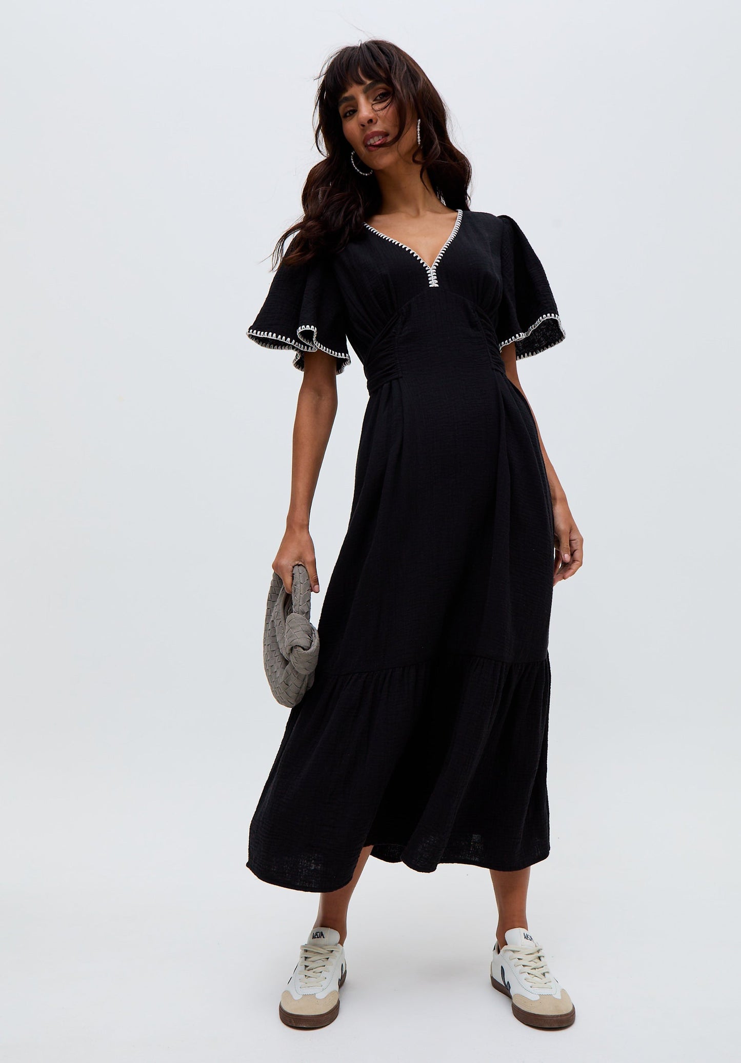 Delilah V-Neck Front Tie Midi Dress In Black