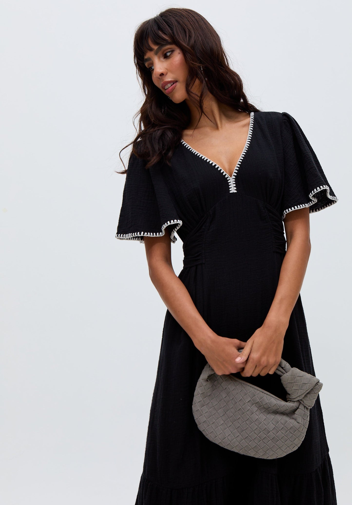 Delilah V-Neck Front Tie Midi Dress In Black