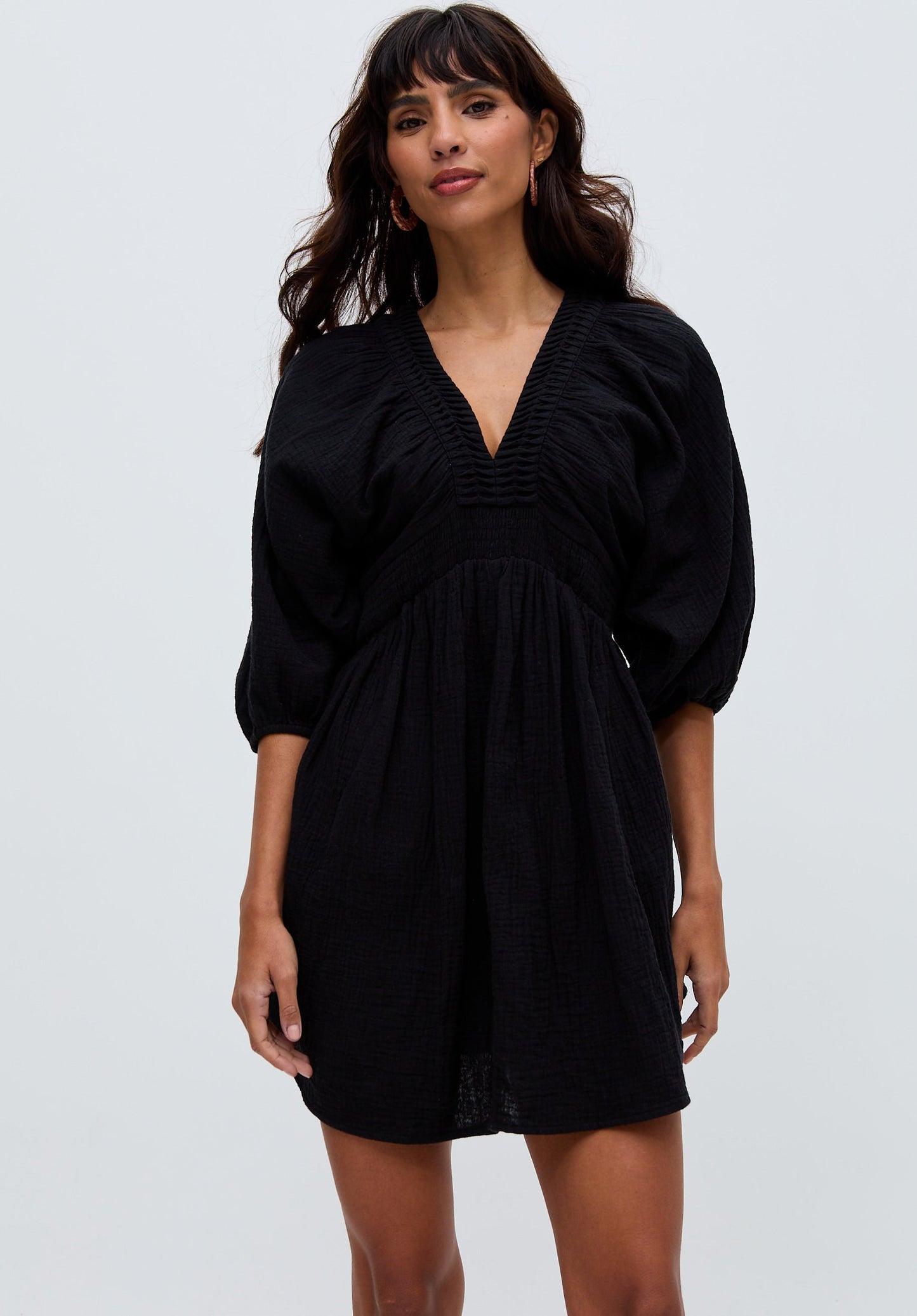 Soipoi Ruched V-Neck Mini Dress In Black