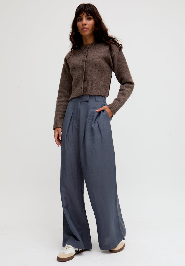 Helena Wide Leg Trouser In Grey