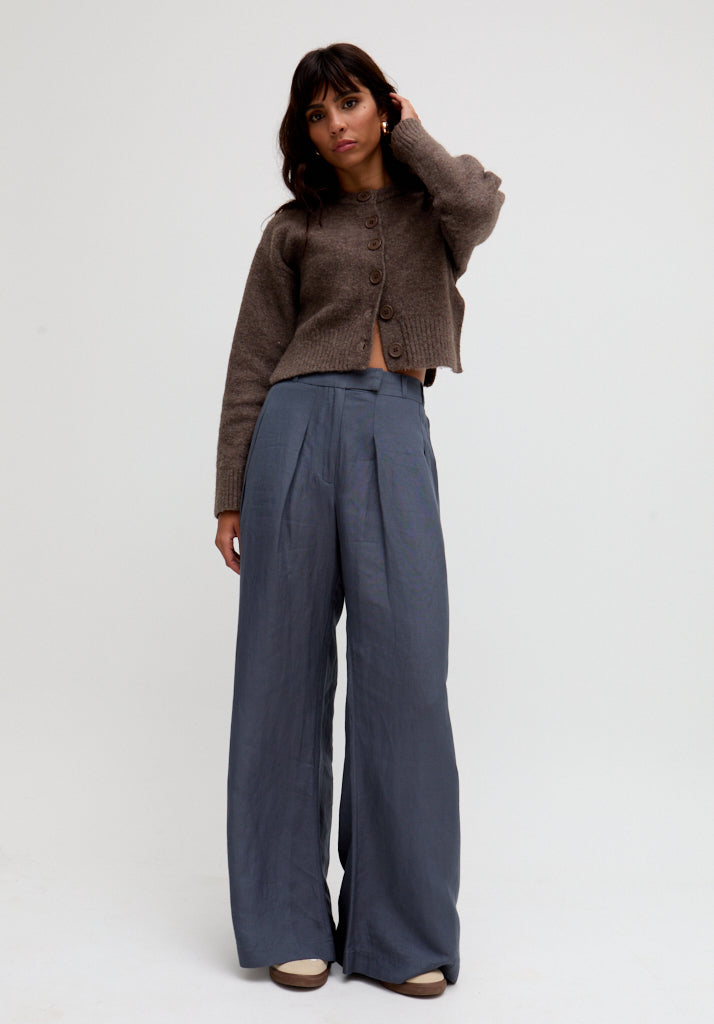 Helena Wide Leg Trouser In Grey