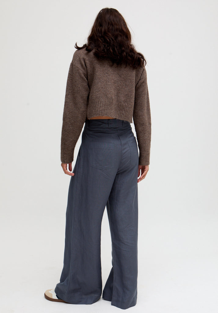 Helena Wide Leg Trouser In Grey