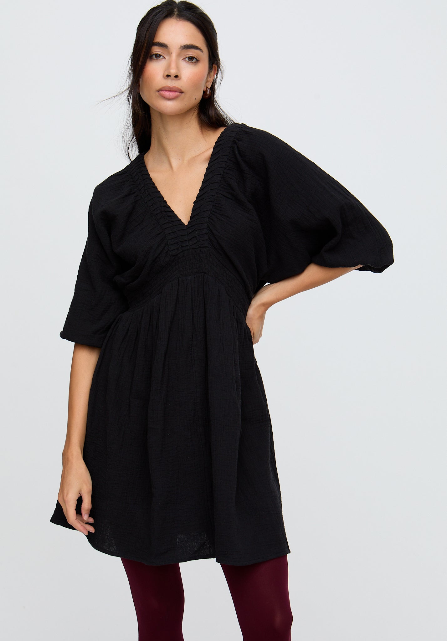 Soipoi Ruched V-Neck Mini Dress In Black