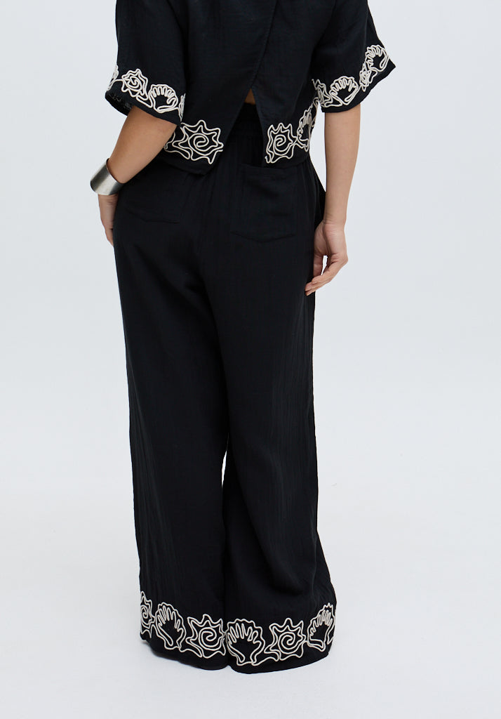 Milly Wide Leg Embroidered Trouser In Black