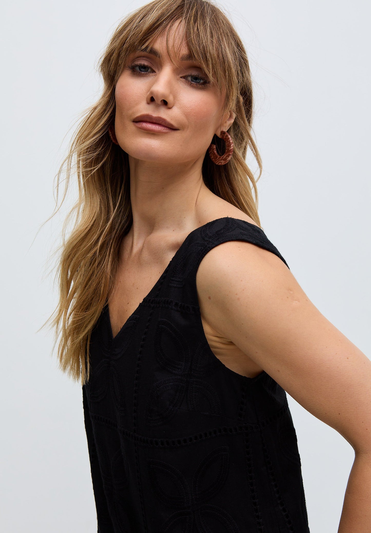 Squire All Over Lace Sleeveless Midi Dress In Black