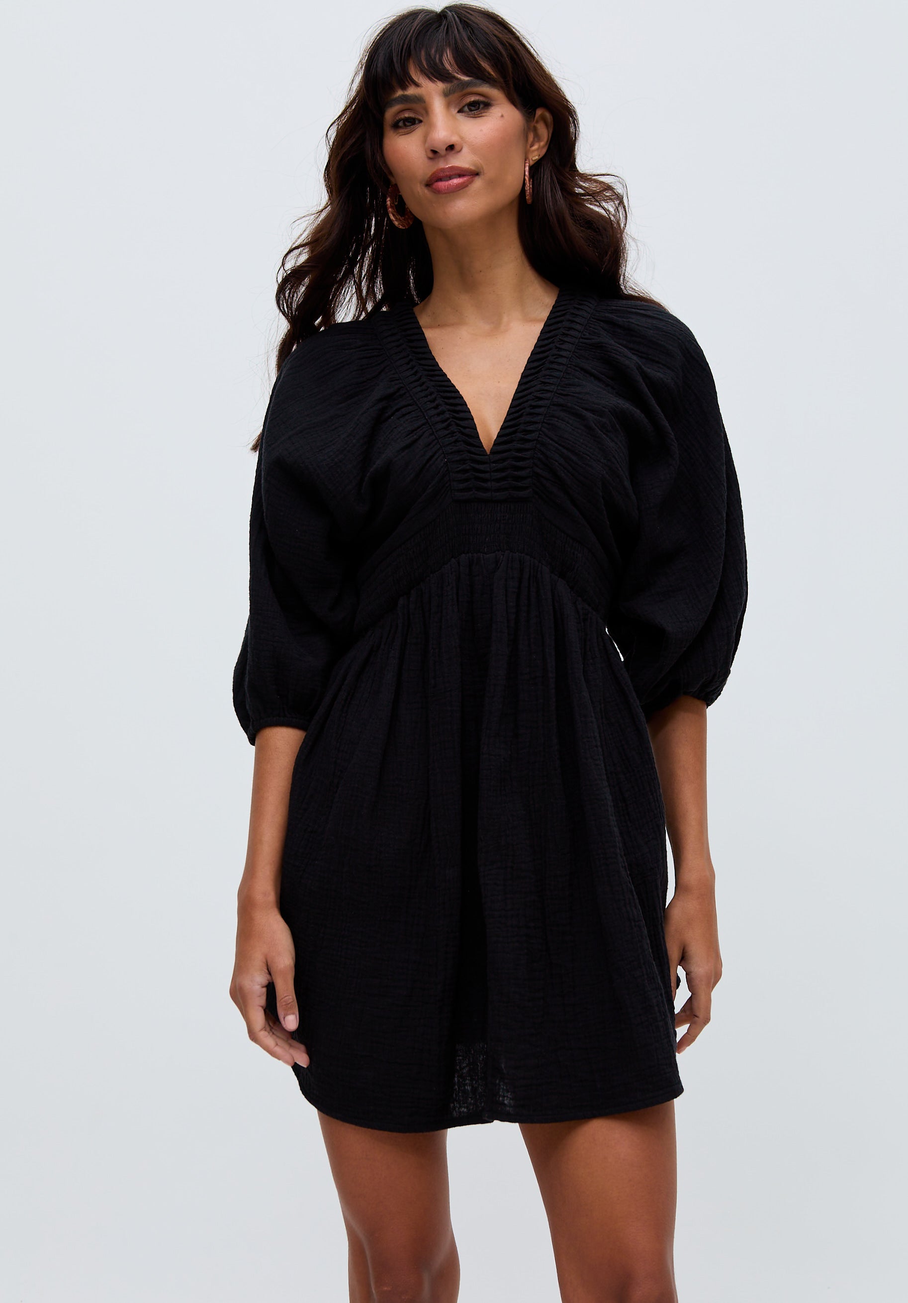 Soipoi Ruched V-Neck Mini Dress In Black