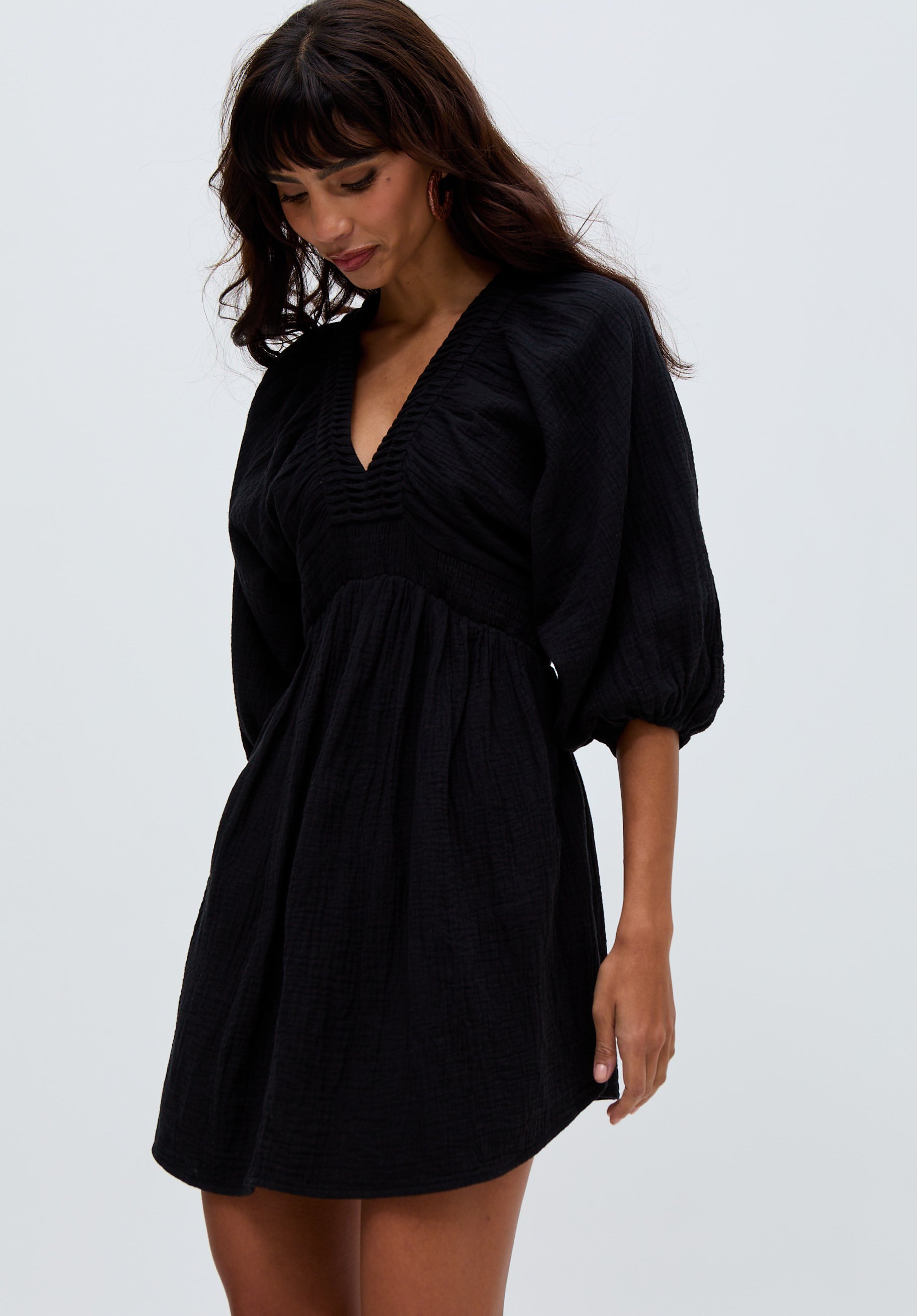 Soipoi Ruched V-Neck Mini Dress In Black