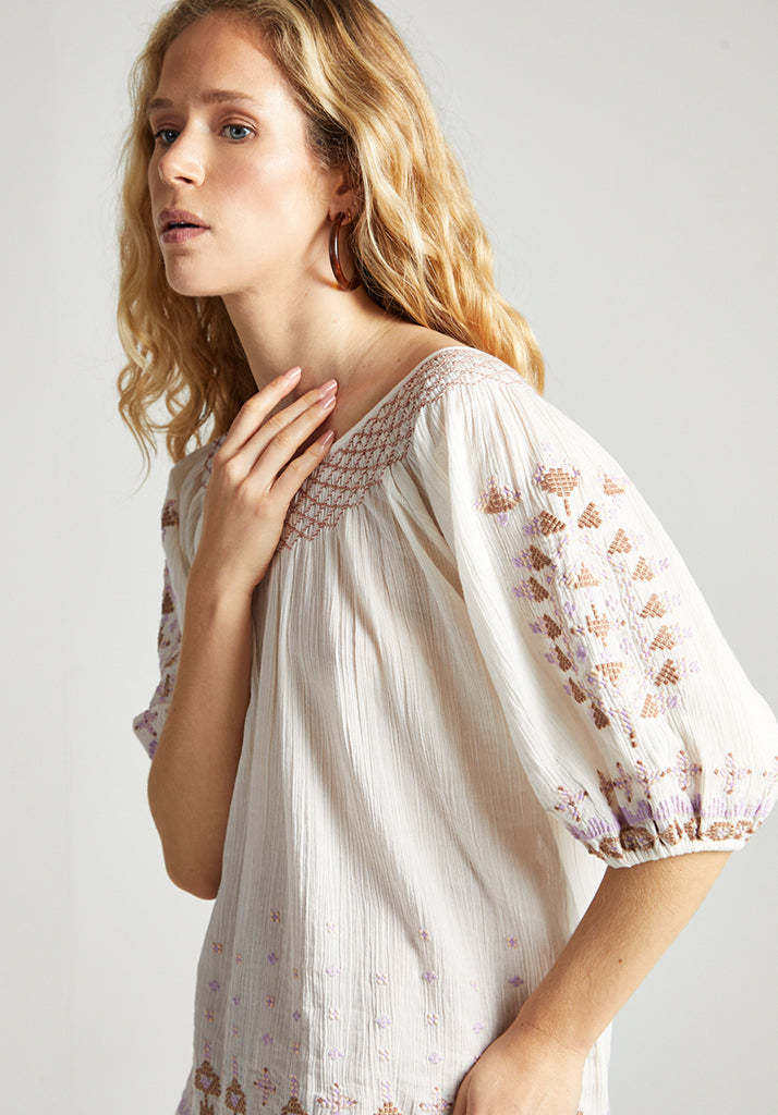 Alba Embroidered Blouse in Cream