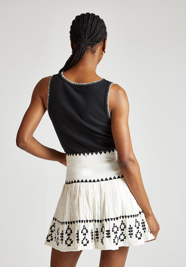 Estella skirt in white with black embroidery